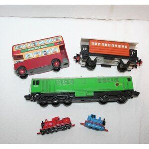 Vtg. (5) Thomas Tank Engine & Friends Diecast Magnetic Trains Ertl Lot 11 1990's